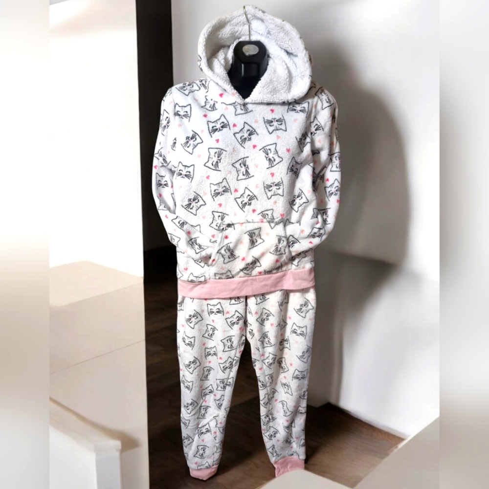 Pillow Talk Cat 2-Piece Cozy Fleece Pajama Set Hooded Top & Bottoms Ladies Sz M